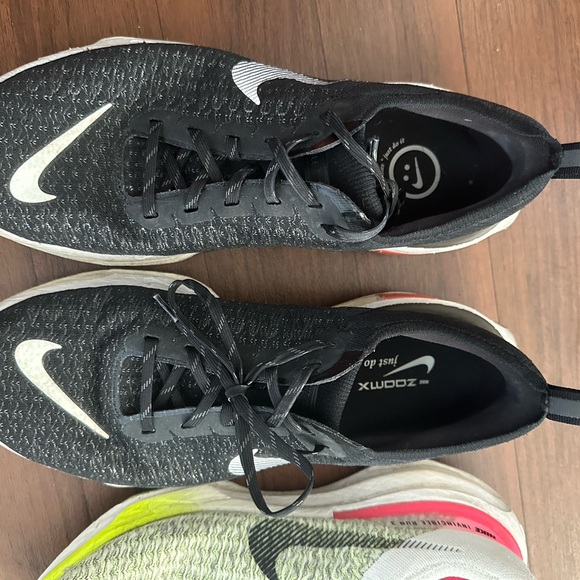 Men’s Nike “invincible run 3” gym shoes x 2 - Picture 2 of 5